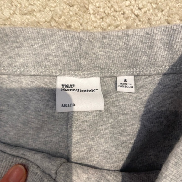 NWOT TNA Aritzia grey flared cotton leggings - Picture 2 of 2
